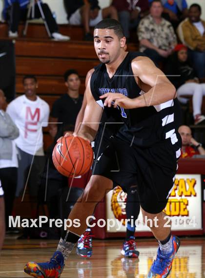 Thumbnail 3 in Windward vs. Chino Hills (Fairfax State Preview) photogallery.