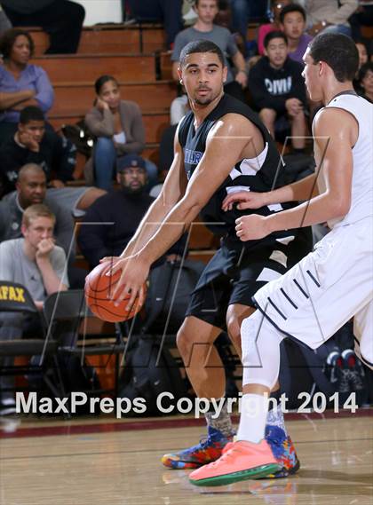 Thumbnail 2 in Windward vs. Chino Hills (Fairfax State Preview) photogallery.