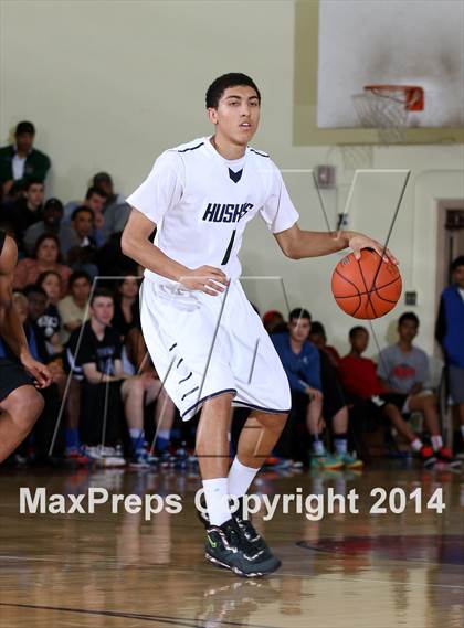 Thumbnail 2 in Windward vs. Chino Hills (Fairfax State Preview) photogallery.