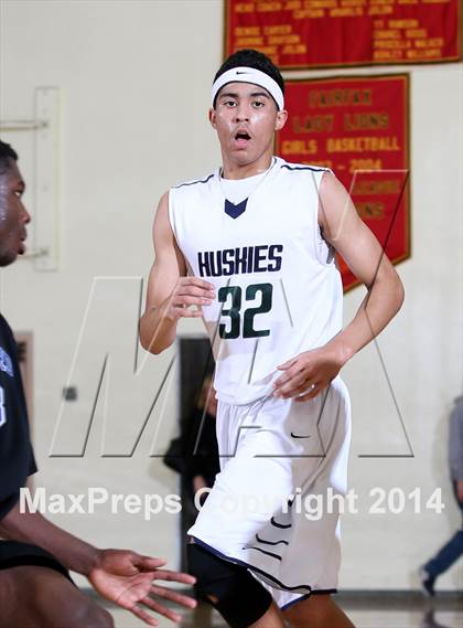 Thumbnail 1 in Windward vs. Chino Hills (Fairfax State Preview) photogallery.