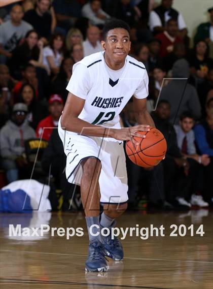Thumbnail 2 in Windward vs. Chino Hills (Fairfax State Preview) photogallery.