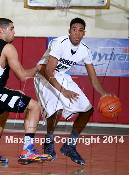 Thumbnail 2 in Windward vs. Chino Hills (Fairfax State Preview) photogallery.