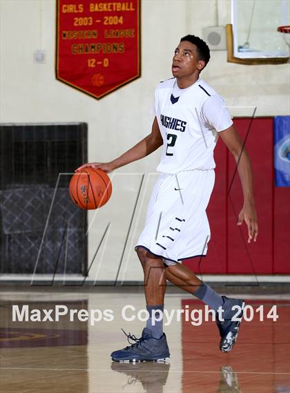 Thumbnail 3 in Windward vs. Chino Hills (Fairfax State Preview) photogallery.