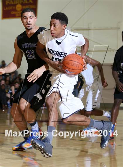 Thumbnail 3 in Windward vs. Chino Hills (Fairfax State Preview) photogallery.