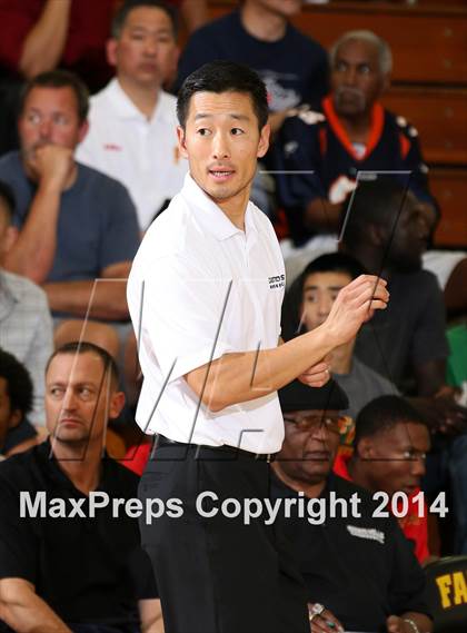 Thumbnail 2 in Windward vs. Chino Hills (Fairfax State Preview) photogallery.