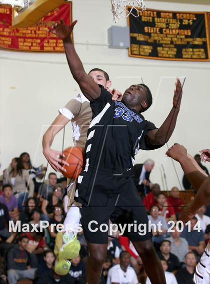 Thumbnail 3 in Windward vs. Chino Hills (Fairfax State Preview) photogallery.