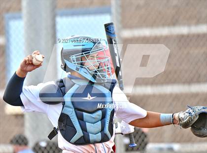 Thumbnail 1 in Centennial vs Arbor View photogallery.