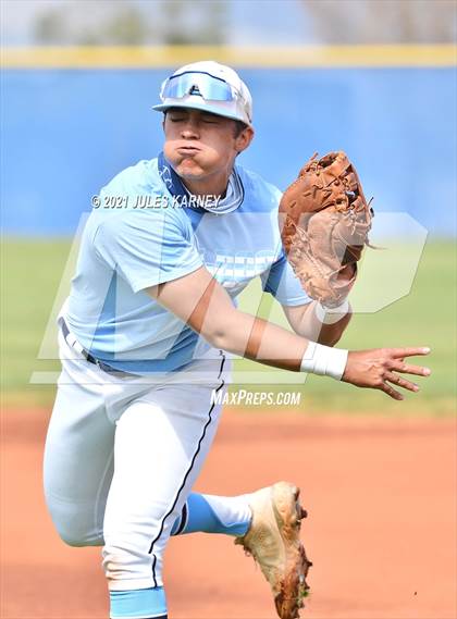 Thumbnail 3 in Centennial vs Arbor View photogallery.