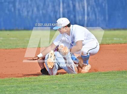 Thumbnail 3 in Centennial vs Arbor View photogallery.