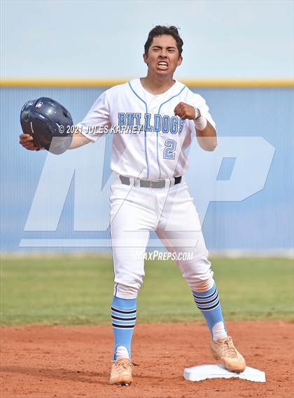 Thumbnail 1 in Centennial vs Arbor View photogallery.