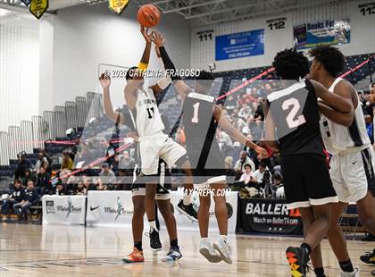 Thumbnail 3 in Lewisville vs St. Thomas More (Metro Classic) photogallery.