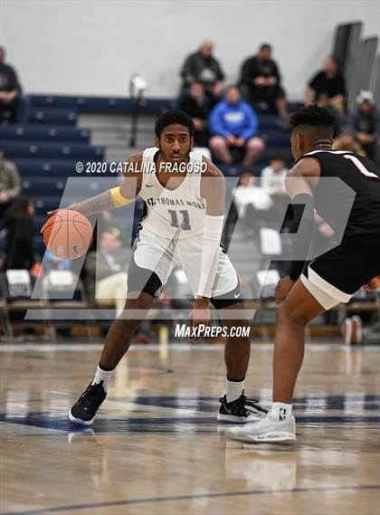 Thumbnail 3 in Lewisville vs St. Thomas More (Metro Classic) photogallery.