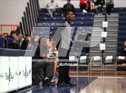 Thumbnail 3 in Lewisville vs St. Thomas More (Metro Classic) photogallery.