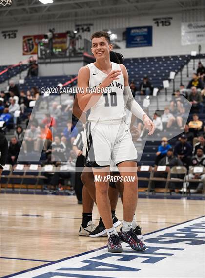 Thumbnail 2 in Lewisville vs St. Thomas More (Metro Classic) photogallery.