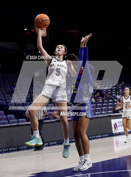 Thumbnail 2 in Baboquivari vs St. David (MLK Basketball Classic) photogallery.