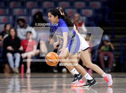 Thumbnail 1 in Baboquivari vs St. David (MLK Basketball Classic) photogallery.