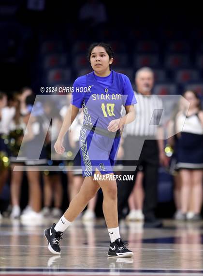 Thumbnail 3 in Baboquivari vs St. David (MLK Basketball Classic) photogallery.