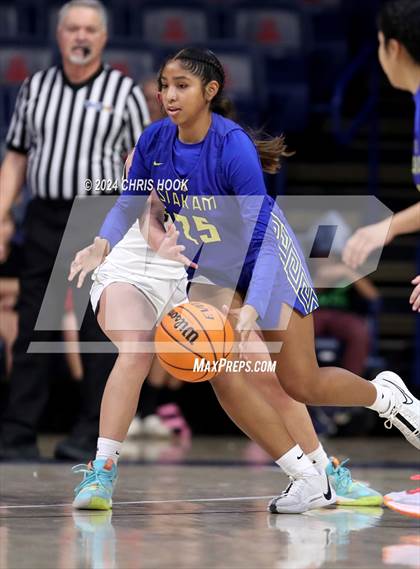 Thumbnail 3 in Baboquivari vs St. David (MLK Basketball Classic) photogallery.