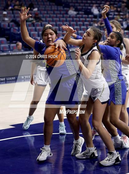 Thumbnail 3 in Baboquivari vs St. David (MLK Basketball Classic) photogallery.