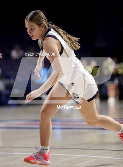 Thumbnail 3 in Baboquivari vs St. David (MLK Basketball Classic) photogallery.