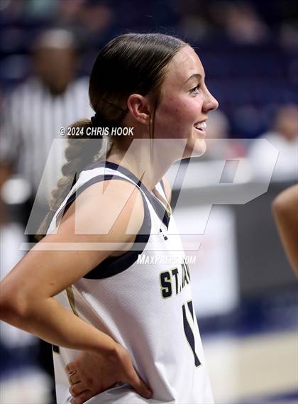Thumbnail 1 in Baboquivari vs St. David (MLK Basketball Classic) photogallery.