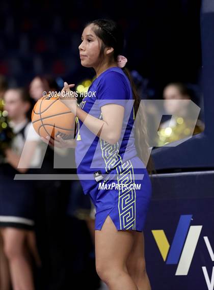 Thumbnail 3 in Baboquivari vs St. David (MLK Basketball Classic) photogallery.
