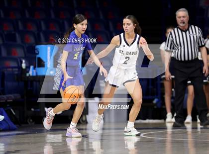 Thumbnail 1 in Baboquivari vs St. David (MLK Basketball Classic) photogallery.