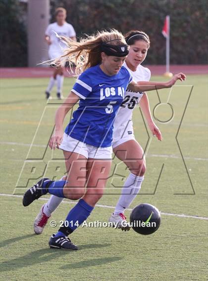 Thumbnail 1 in Canyon vs Los Alamitos (Mater Dei Premier Invitational) photogallery.