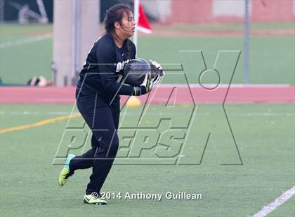 Thumbnail 1 in Canyon vs Los Alamitos (Mater Dei Premier Invitational) photogallery.