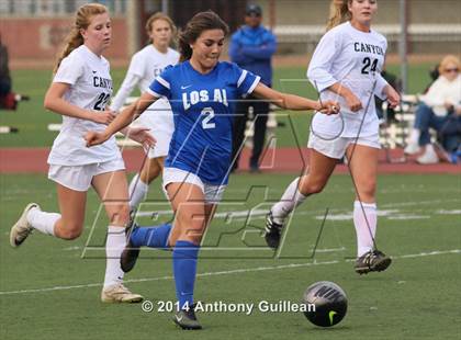 Thumbnail 1 in Canyon vs Los Alamitos (Mater Dei Premier Invitational) photogallery.