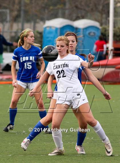 Thumbnail 2 in Canyon vs Los Alamitos (Mater Dei Premier Invitational) photogallery.