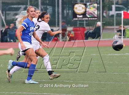 Thumbnail 2 in Canyon vs Los Alamitos (Mater Dei Premier Invitational) photogallery.