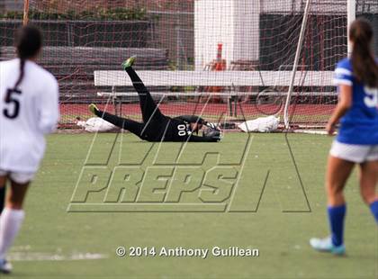 Thumbnail 3 in Canyon vs Los Alamitos (Mater Dei Premier Invitational) photogallery.