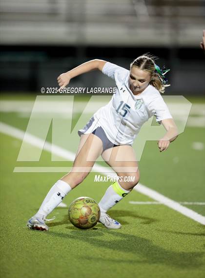 Thumbnail 1 in V.R. Eaton vs Southlake Carroll photogallery.