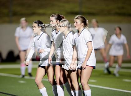 Thumbnail 3 in V.R. Eaton vs Southlake Carroll photogallery.