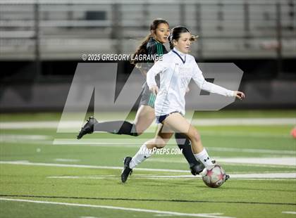 Thumbnail 1 in V.R. Eaton vs Southlake Carroll photogallery.