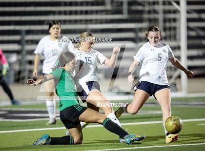 Thumbnail 2 in V.R. Eaton vs Southlake Carroll photogallery.