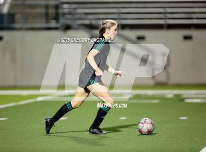 Thumbnail 1 in V.R. Eaton vs Southlake Carroll photogallery.