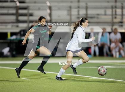 Thumbnail 2 in V.R. Eaton vs Southlake Carroll photogallery.