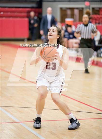 Thumbnail 2 in Plano vs. Bell (UIL 6A Bi-District Playoff) photogallery.