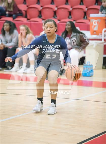 Thumbnail 2 in Plano vs. Bell (UIL 6A Bi-District Playoff) photogallery.