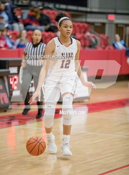 Thumbnail 3 in Plano vs. Bell (UIL 6A Bi-District Playoff) photogallery.