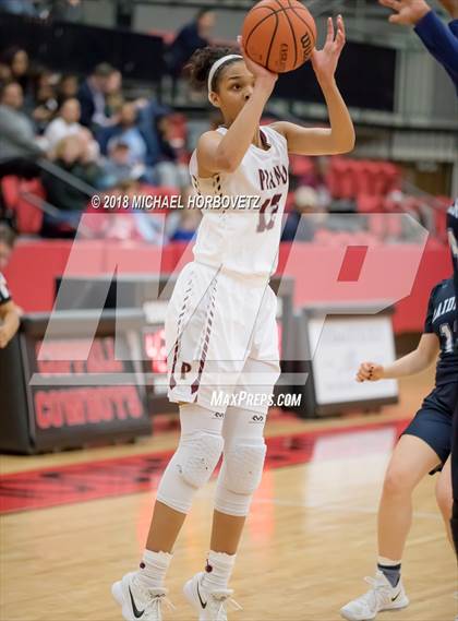 Thumbnail 1 in Plano vs. Bell (UIL 6A Bi-District Playoff) photogallery.