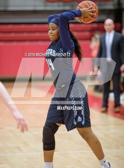 Thumbnail 2 in Plano vs. Bell (UIL 6A Bi-District Playoff) photogallery.