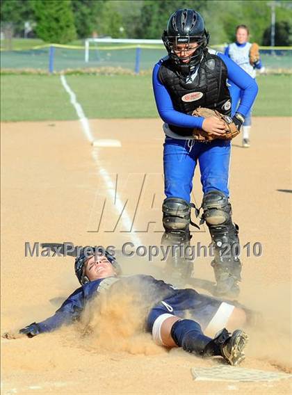 Thumbnail 2 in Cedar Crest @ Penn Manor photogallery.