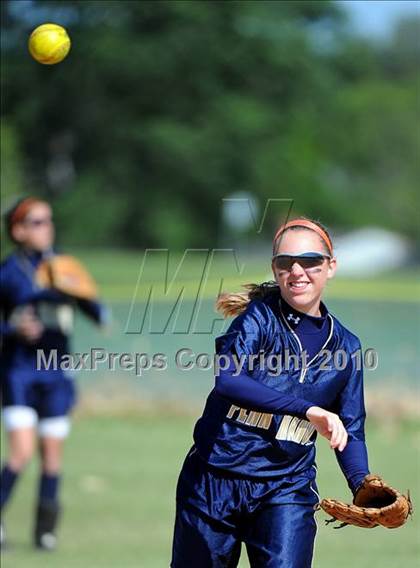 Thumbnail 1 in Cedar Crest @ Penn Manor photogallery.
