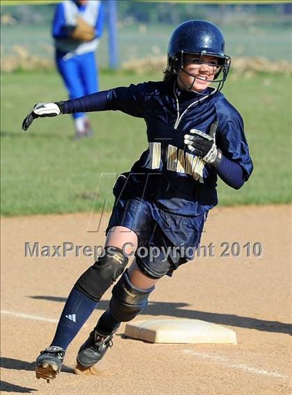 Thumbnail 2 in Cedar Crest @ Penn Manor photogallery.