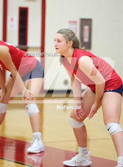Thumbnail 1 in Lakeland vs Mason (Chippewa Valley Tournament) photogallery.