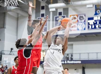 Thumbnail 2 in Columbus vs. Long Island Lutheran (Chipotle Nationals Quarterfinals) photogallery.