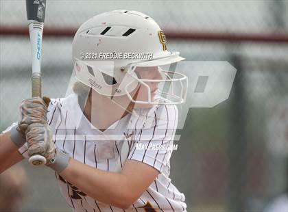 Thumbnail 3 in Muenster @ Collinsville photogallery.